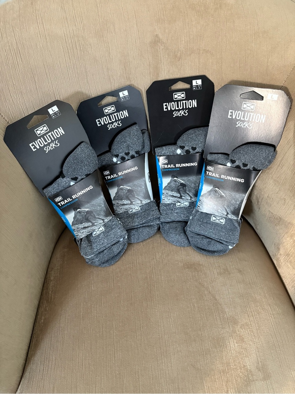 Trail Running Compression Socks Evolution Large Outdoor Training NWT Bundle 4